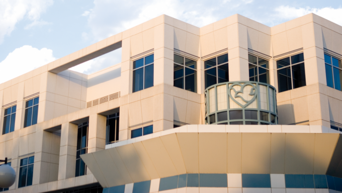 Photo of Methodist Estabrook Cancer Center in Omaha, NE.